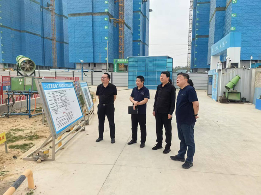 乐玩线上平台（集团）官方网站
党委委员、副总经理代璐到郑州中鼎置业有限公司调研成本合约及财务工作